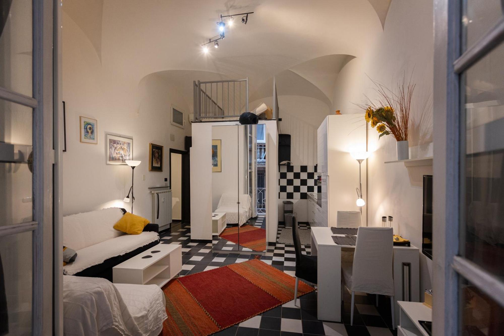 Nik Rooms Genoa Luaran gambar